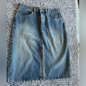 Y2K Women’s Old Navy Denim Skirt with Front Spilt